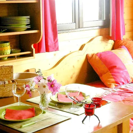 Enchanteur A 21 M² Avec Piscine Partagee 度假居 *